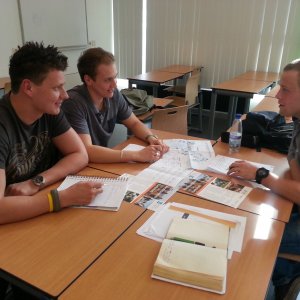 Studenten HRO aan de slag met de Rijnhaven